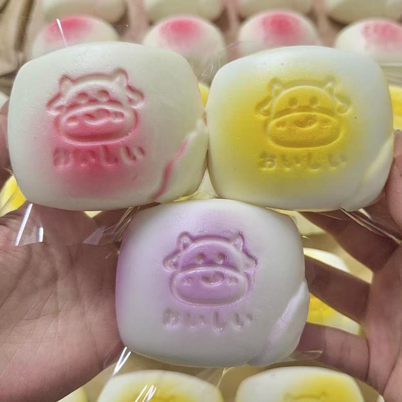 Slow Rising Pinch Milk Bread Toy Non-Toxic Soft Squeeze Gadget for Office Worker Stress Relief Children's Day Presents