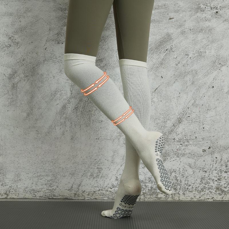 Women's Non-Slip Over-the-Knee Yoga Socks - Slim Fit, Combed Cotton, Warm Pilates Sports Mid-Tube Socks
