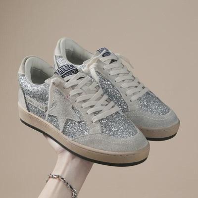 Zapatillas de cuero suave estilo coreano 2024 con lentejuelas y estrellas: zapatos planos casuales con cordones fáciles de combinar