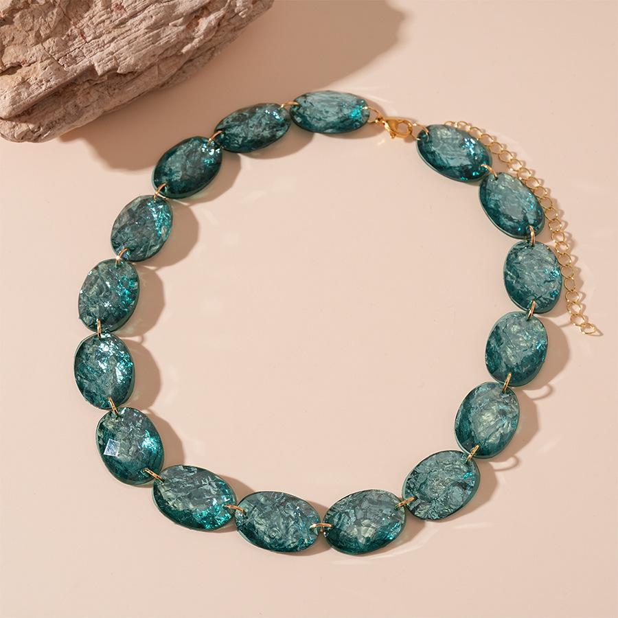 Vintage niche resin oval geometric clavicle chain fashion simple temperament high sense necklace women