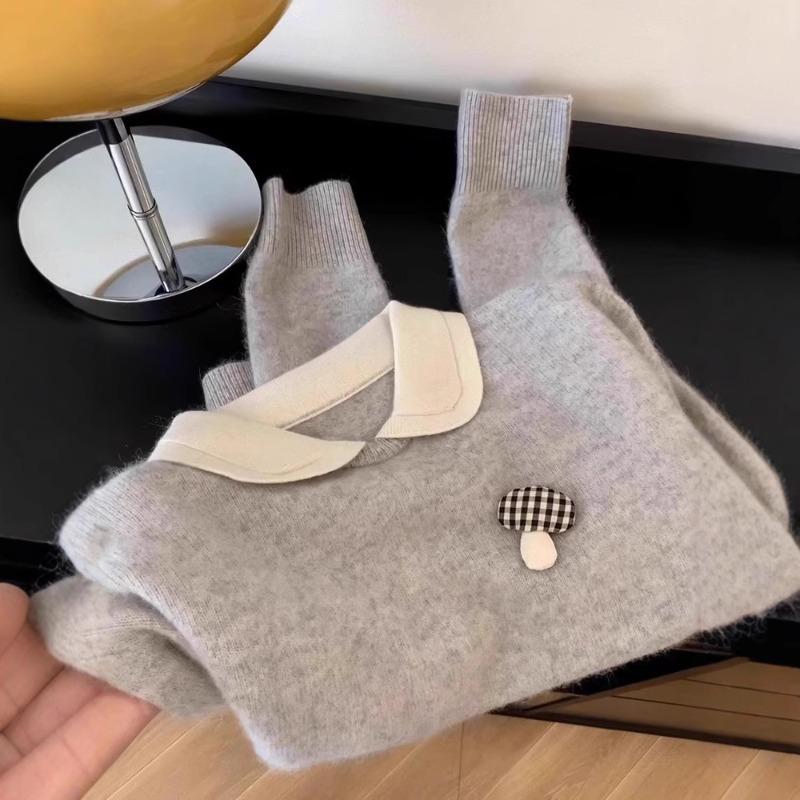 Autumn New Loose and Thin Fashionable Age-reducing Doll Collar Sweater Women's Thickened Gentle Wind Knitted Sweater