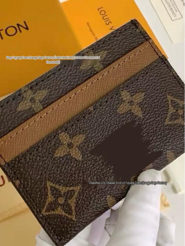 Vintage kostkovaná malá peněženka na více karet s logem