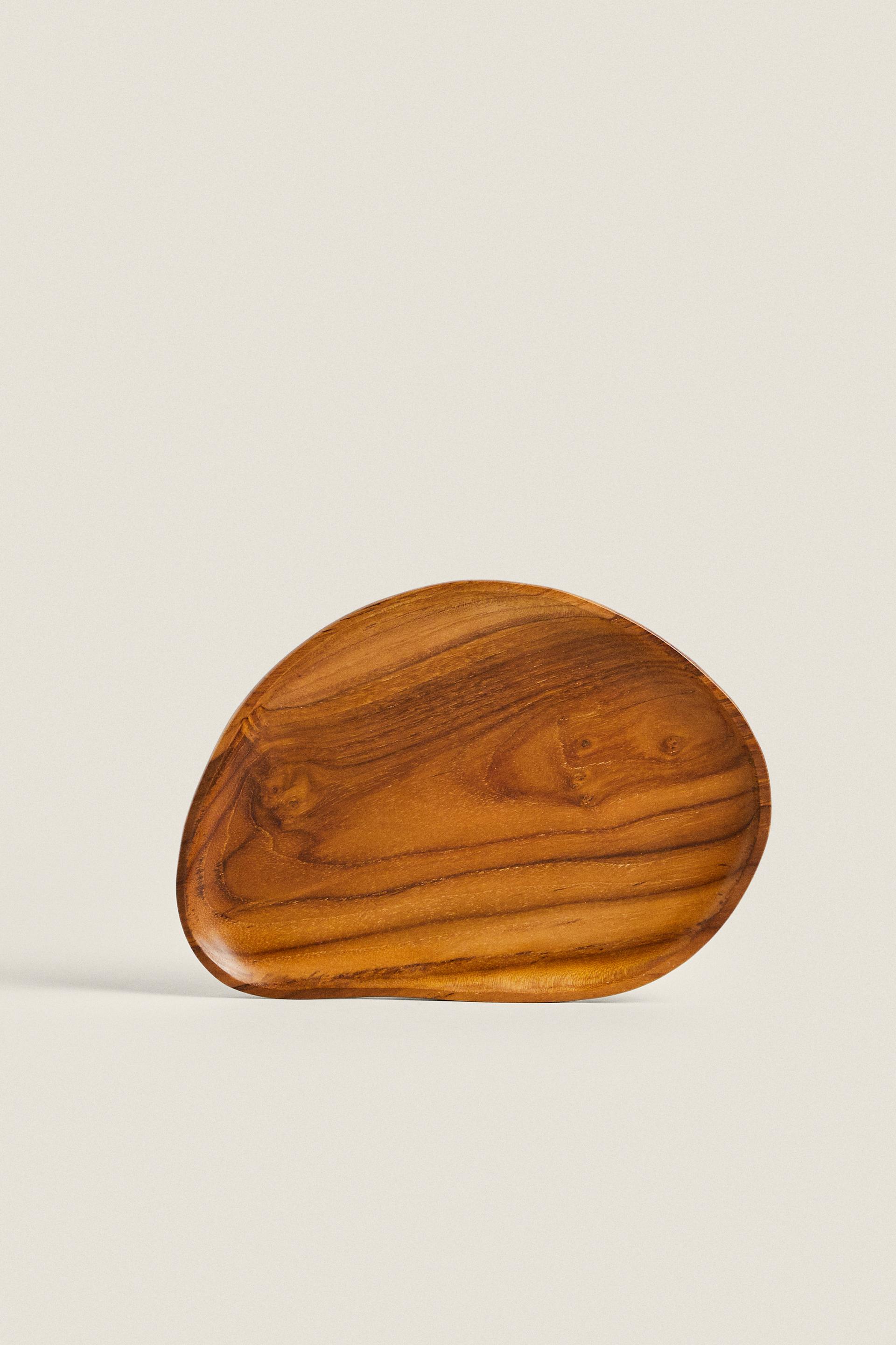 

ТИКОВЫЙ ПОДНОС