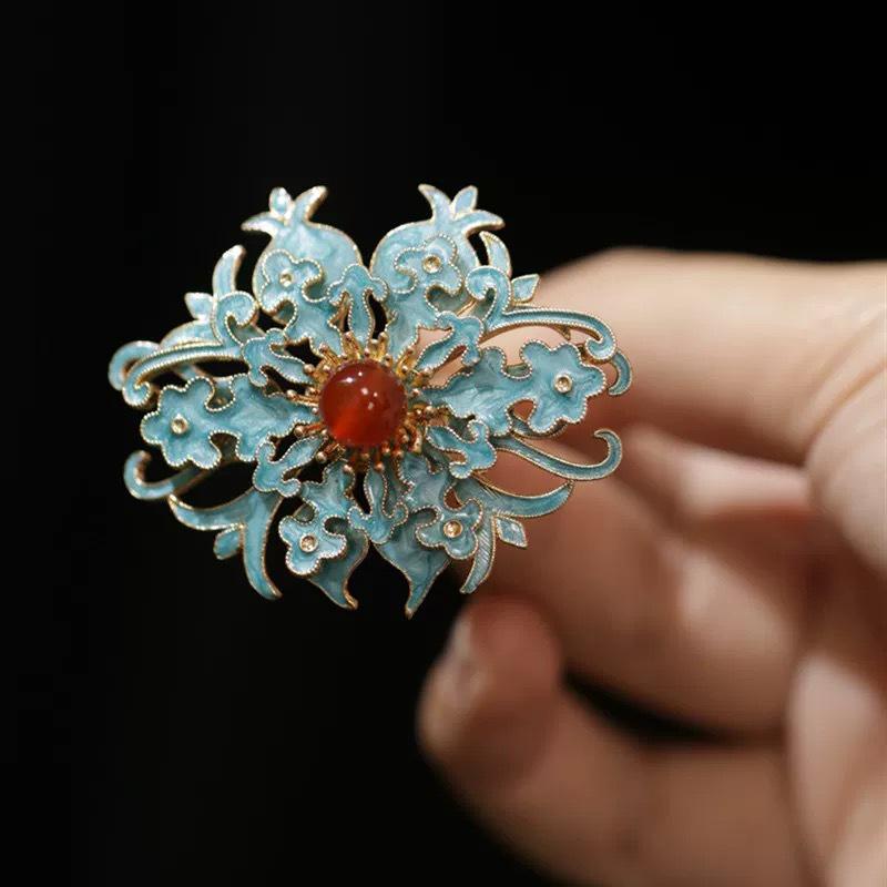 Elegant Blue Cloud Pearl Hairpin with Tassel