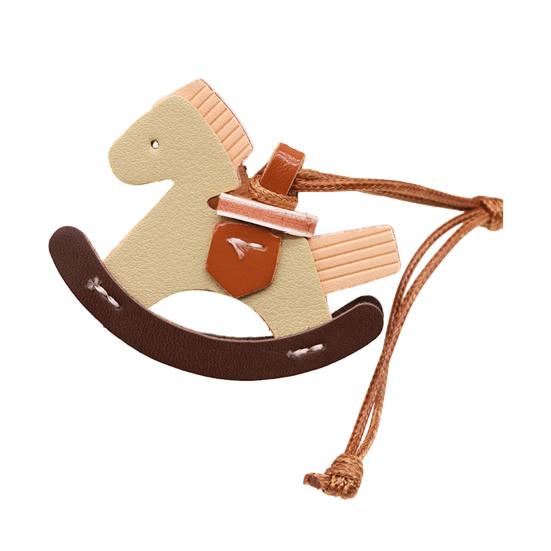 Nyckelring Hänge Hästform Flätat Rep Justerbar Längd Nyckelring med Imitationsläder Metallkrokar Dekorativ Presenttillbehör