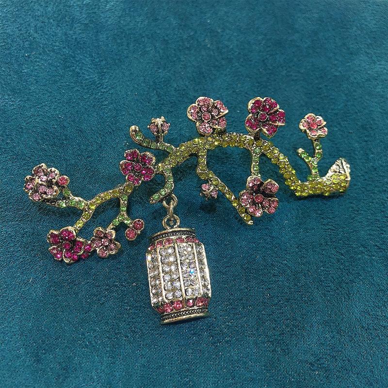 Plum Blossom Brooch Retro Rhinestone Flower Branch Lantern Fashion Potted Plant Pin Brooch Women'S Accessories