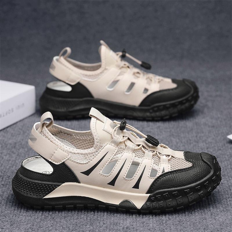 

Summer men s casual sandals new outdoor breathable hole sandals men s trend versatile one-pedal men s shoes 39