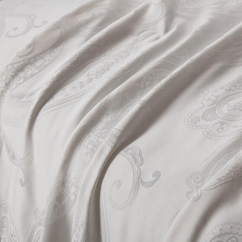 Faunen All-Season Pure Mulberry Silk Duvet