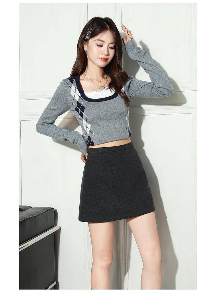 Autumn 2025 High-Waisted Woolen Half-Skirt for Women - Slimming, Hip-Hugging Design with Anti-Exposure Lining