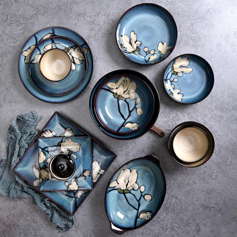 Hand-Painted Magnolia Kiln-Glazed Ceramic Octagonal Fish Plate