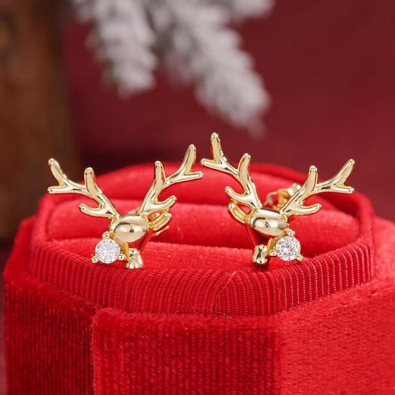 Delicate and sweet European and Korean Christmas stud earrings, holiday super, metal wind elk Christmas jewelry