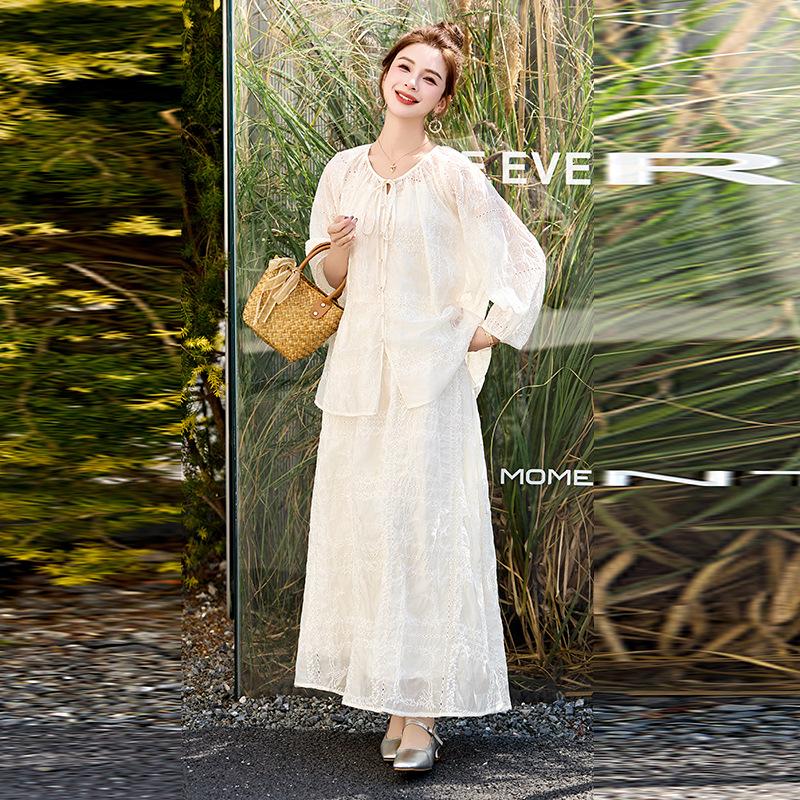 Summer 2025 Women's Fashionable Sunscreen Shirt, Camisole & Half Skirt Set - YE6362