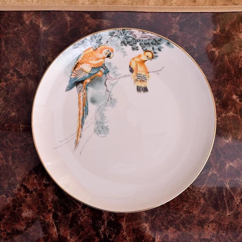 Nádobí Zvířata deštného pralesa, Jídelní talíře z kostního porcelánu, Plochý dezertní podnos, Talíř na dort, Šálek s podšálkem, Domácí kuchyňské potřeby