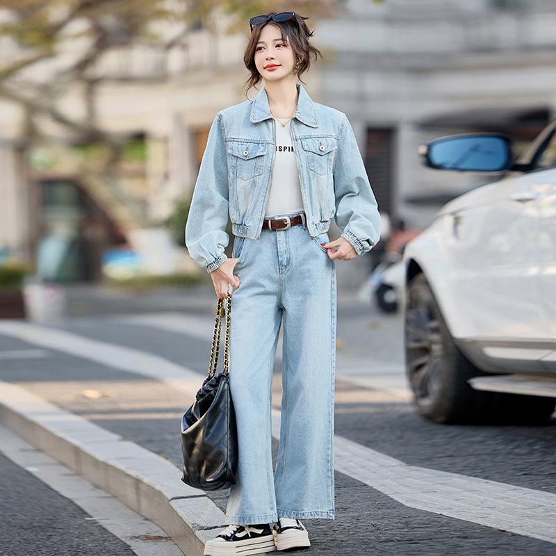2025 Women's Retro Denim Jacket & Straight-Leg Pants Set for Spring/Autumn