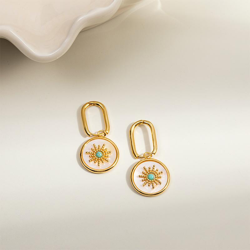 

Шикарные минималистичные серьги из натурального камня: Элегантный дизайн в стиле ретро для изысканного образа