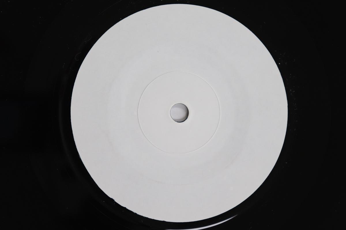 

7inch Record AFRICAN BROTHERS - Youths Of Today / Version LION701 NOT ON LABEL / 2017 UK Reggae, Ska & Dub Used