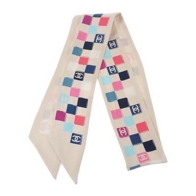 Accessori – Sciarpe e foulard