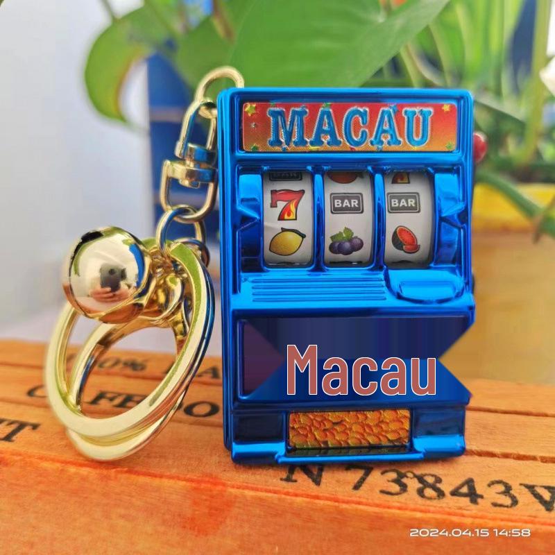 Mini Fruit Slot Machine Keychain: Fun Mixed Bag Pendant for All