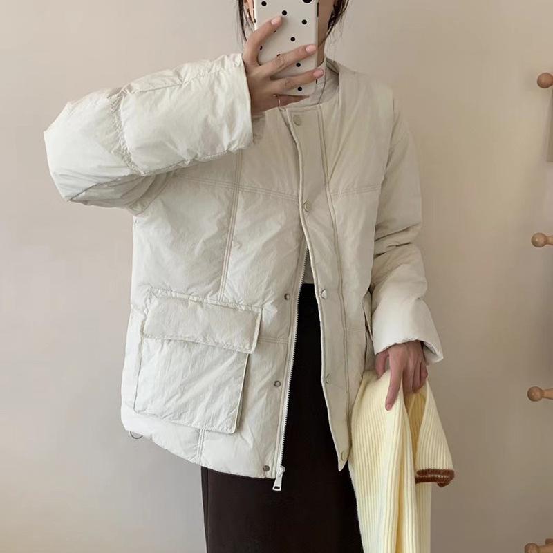 

Scarf White Duck Down Jacket Women s 2025 Winter New Fashion Sweet Loose Warm Temperament Small Jacket M