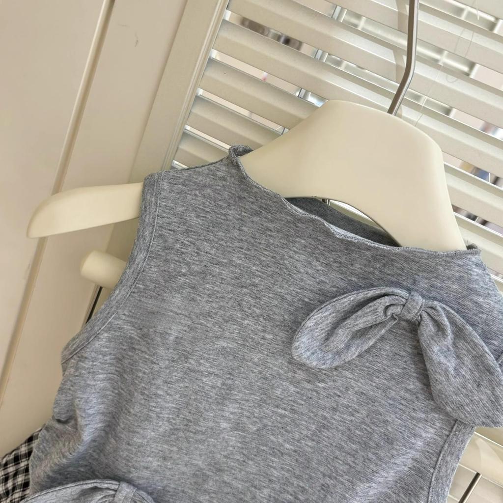 Set de vară 2025 pentru fete: Vesta gri și fustă tutu cu buline