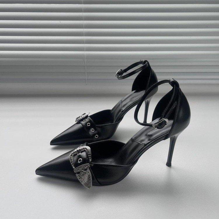 Hollow women's sandals high-end sense spring 2025 new French beautiful high-heeled metal buckle pointed high heels