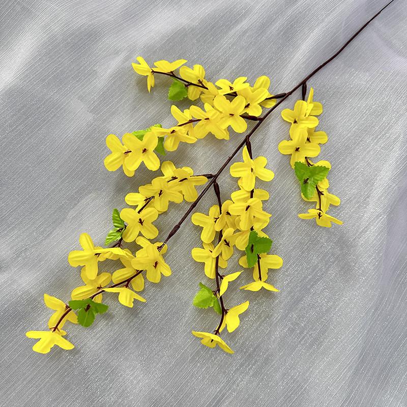 Winter Jasmine Fake Flower Bridal Arrangement With Durable Plastic Material For Wedding Venue And Photography Props