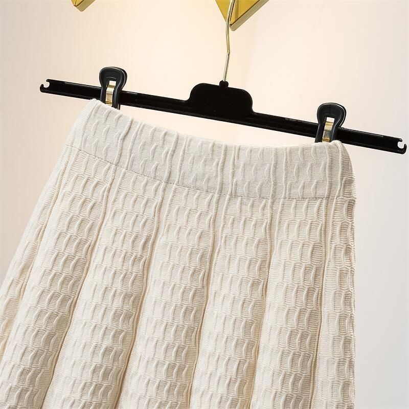 Autumn and Winter High Waist Knitted Half Skirt Women Versatile A-line Skirt Pleated Skirt Wearing Short Skirt Outside Women