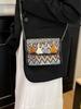 Minority Chain Messenger Bag Women's 2025 Spring New Ethnic Style Tassel Shoulder Women's Bag Travel Mobile Phone Bag