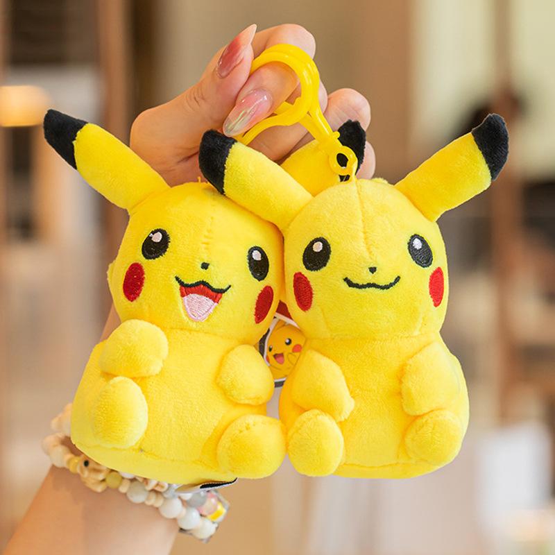 Pokémon Pikachu Plush Keychain, Book Bag, Bag Hanger, Pokémon Doll, Pokémon Spirit Figurine, Cute and Charming Style