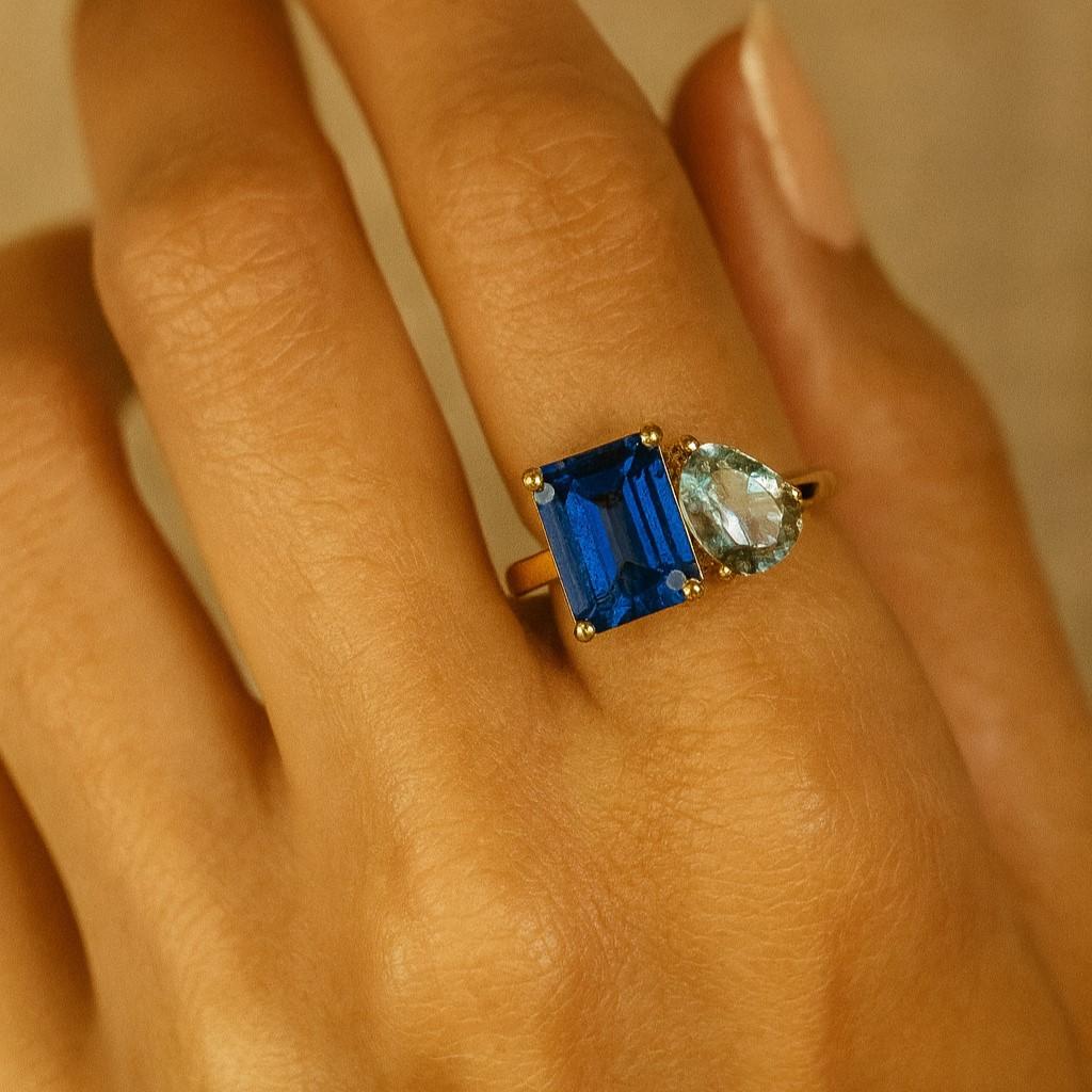 Emerald & Pear Cut Birthstone Ring – Custom Toi Et Moi Vintage Ring for Women | Wedding, Engagement, Anniversary, Promise Gift