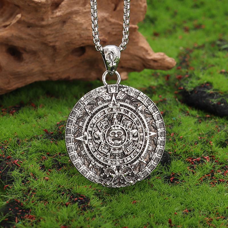 Joyas con Medallón de Calendario Solar, Joyería de Lujo Ligero, Collar Colgante Estilo Dopamina