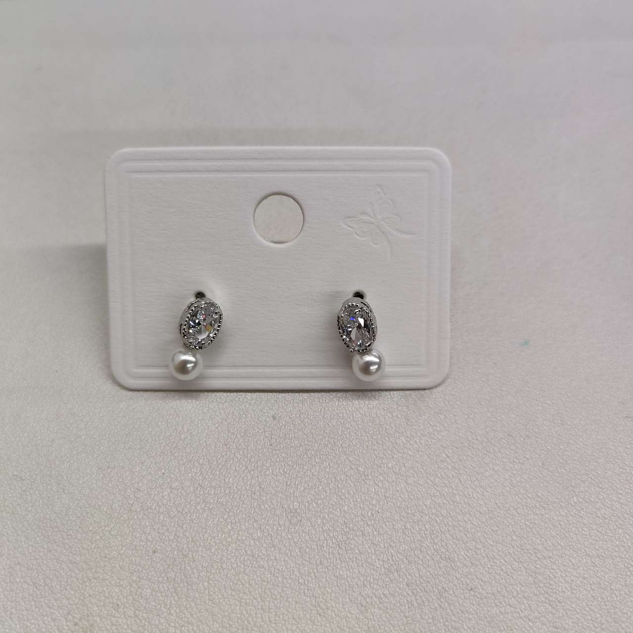 

Мини серьги-пусеты из жемчуга zir*****val, стильные и простые серьги, серьги в стиле легкой роскоши и универсальные.