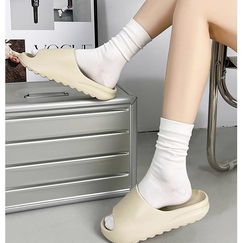 White boneless medium tube confinement socks summer thin loose solid color stacking socks spring and autumn boneless cotton socks children