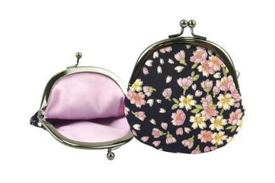 Uni Made In Futago Japanese Round Clasp Wallet (0221) Seni, Japan, Chirimen, Pattern, 2.5-inch [Cherry Blossom/Navy]