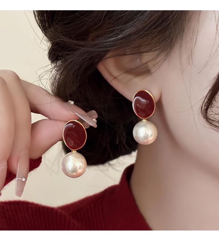 2026 Autumn and Winter High-End Earrings