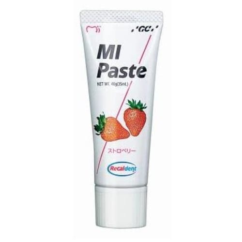 [Set of 2] GC MI Paste Strawberry 40g [Includes Life Smile Original Cotton Pad]