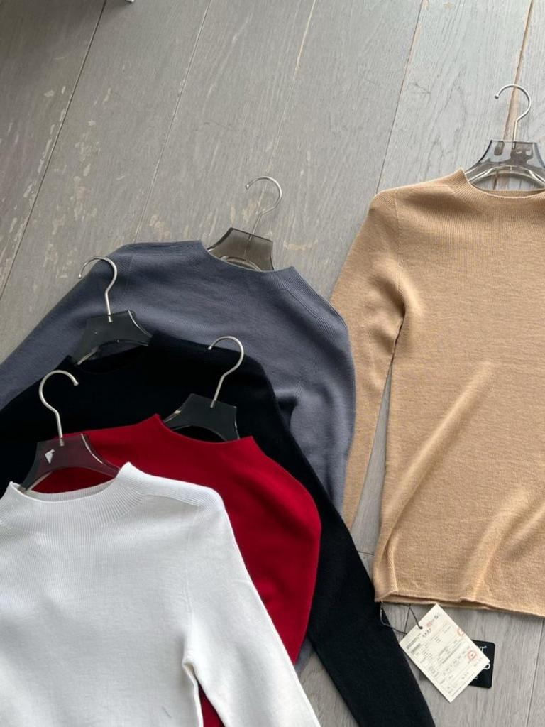 High Neck Multi-Color Slim Fit Seamless Sweater - 100% Machine Washable Wool