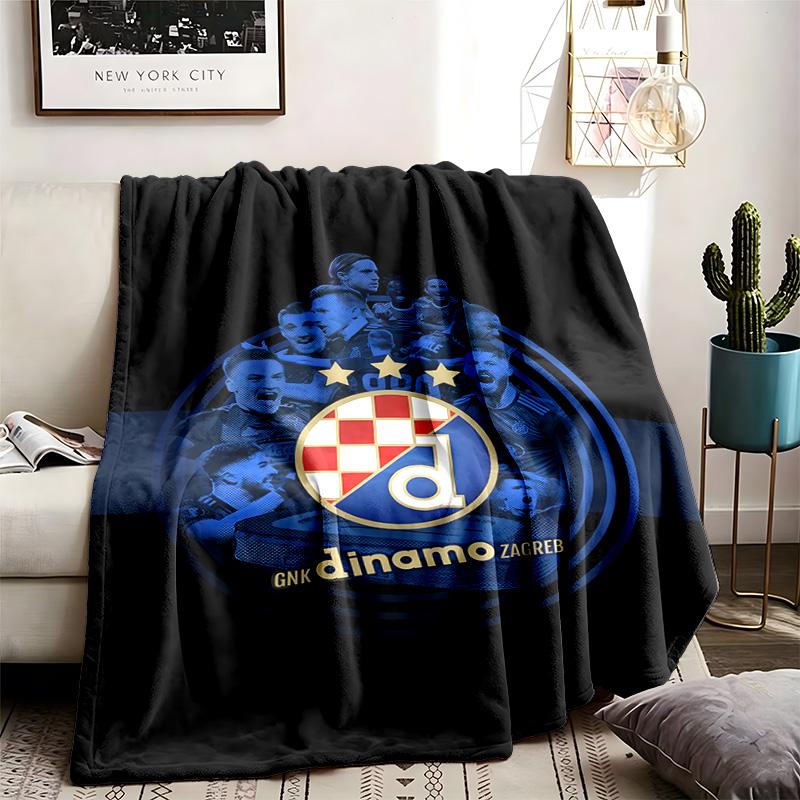 GNK Dinamo Zagreb Theme Blanket Suitable For The Sofa Camping And Travel Made Of Soft Flannel Material An Ideal Gift For Occasions Such As Birthdays A