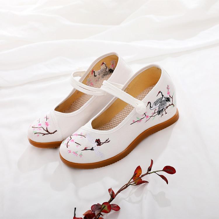 Fashion Chinese - Style Embroidered Wedge Mary Janes | Hanfu & Qipao - Friendly Daily Commute Ancient - Style Shoes