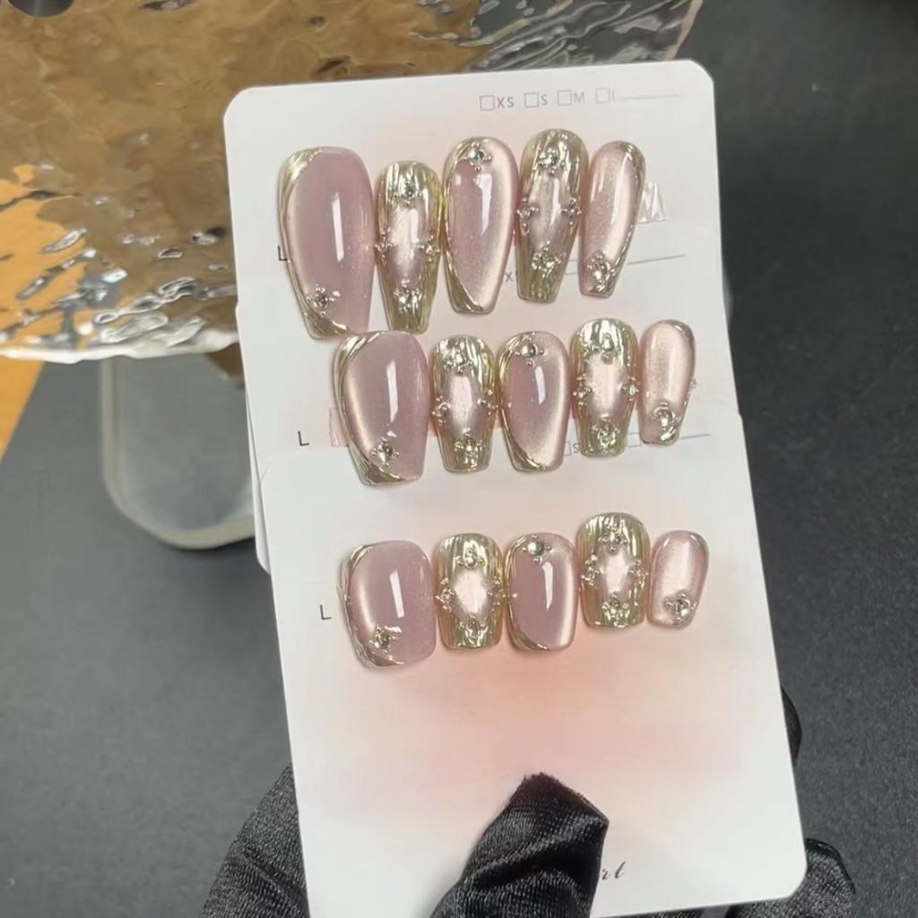 100% HANDMADE Trapezoid Coffin Shape Artificial Nail Art Bachilati Magic Mirror Pink Cat Eye Short Style Flashing Phototherapy Nails Reusable Nails