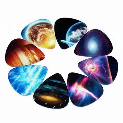 Nové 10ks barevné hudební doplňky Universe Planet Guitar Picks Mixed Plectrum