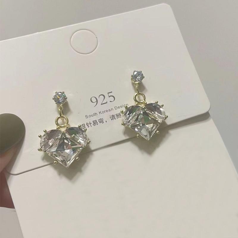 

LATS Унікальний Дизайн Вишукані Рожеві Сережки з Цирконію у Формі Серця для Жінок 2023 Нові Елегантні Модні Милі Сережки Тренд Цирконій Вечірка Подарунок