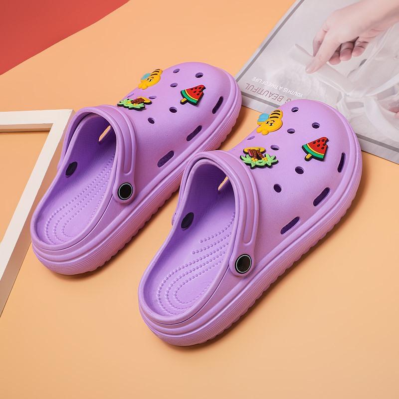 Outdoor fashion casual versatile women's wear-resistant and non-slip new ultra-light hole shoes accessories shoe buckle jewelry shoe flowers are cute