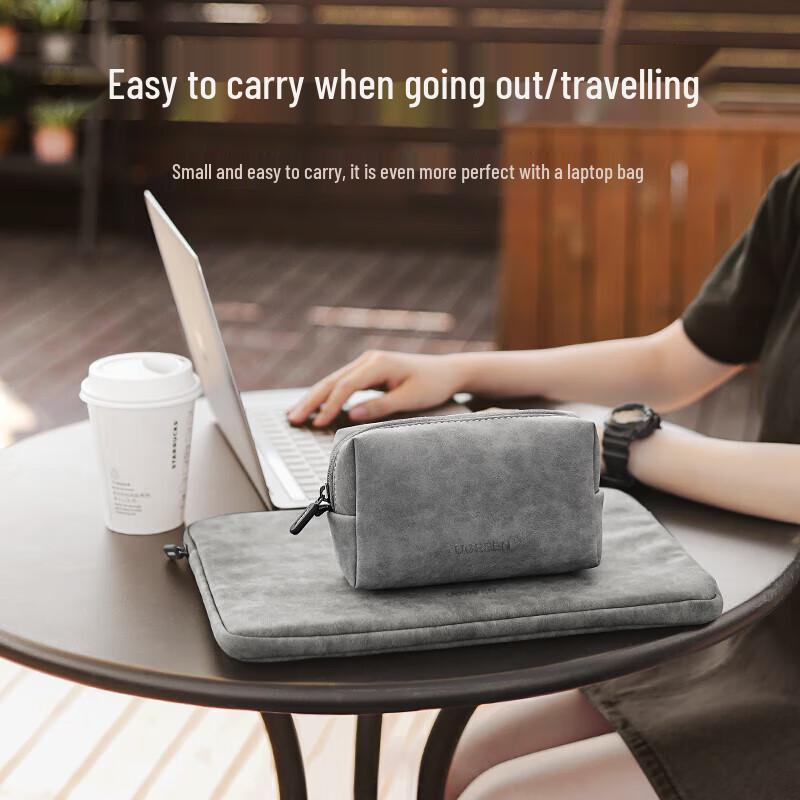 UGREEN 14.9-inch Laptop Carry Bag with Accessory Pouch
