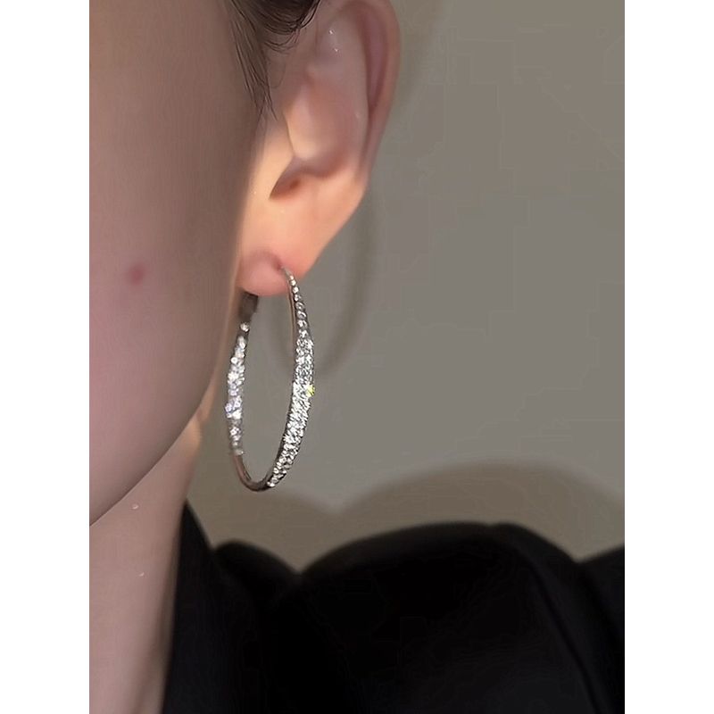 Fashion Style Street Shooting Catwalk Diamond-Embedded Large Hoop Earrings Women s Fashion Rhinestone Big Ear Ring 2023 New Arrival Beautiful Circle Full Diamond Big Circle
