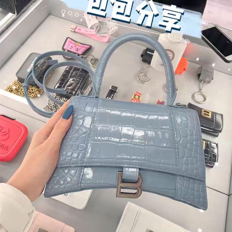 Early Spring High-End Niche Baguette & Crossbody Hourglass Handbag