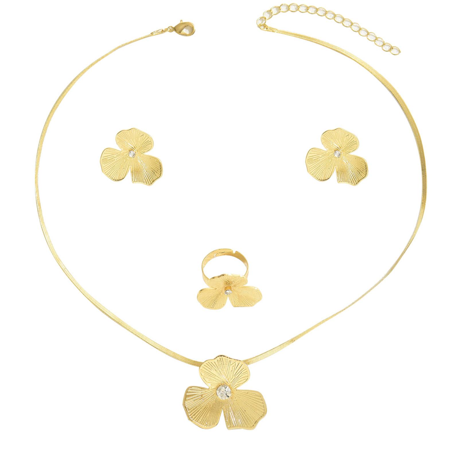 

Fashionable, Unique, Understated Luxury, , And High-end Jewelry; A Perfect Gift For A Friend. One Size