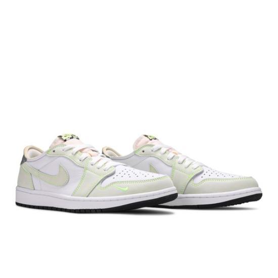 Air Jordan 1 Low OG Ghost Green DM7837-103 EU 40