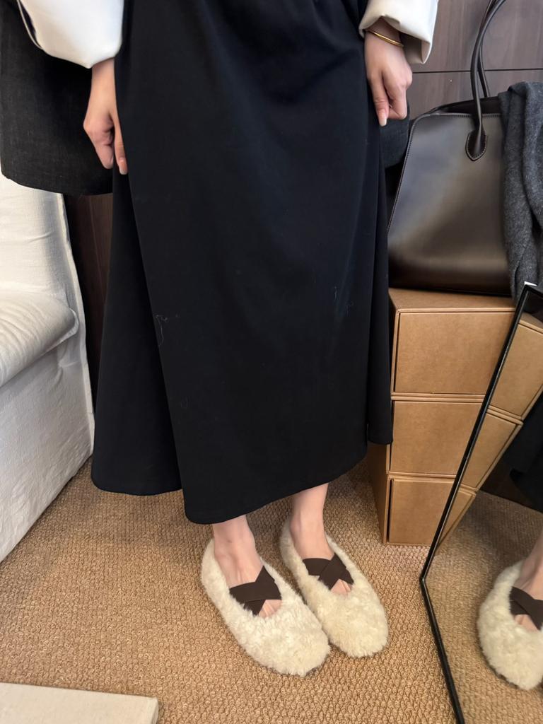 2025 Winter New Puff Fluffy Ballet Shoes Cross Belt Wear Fluffy Shoes Women's Flat Plush Ballet Shoes