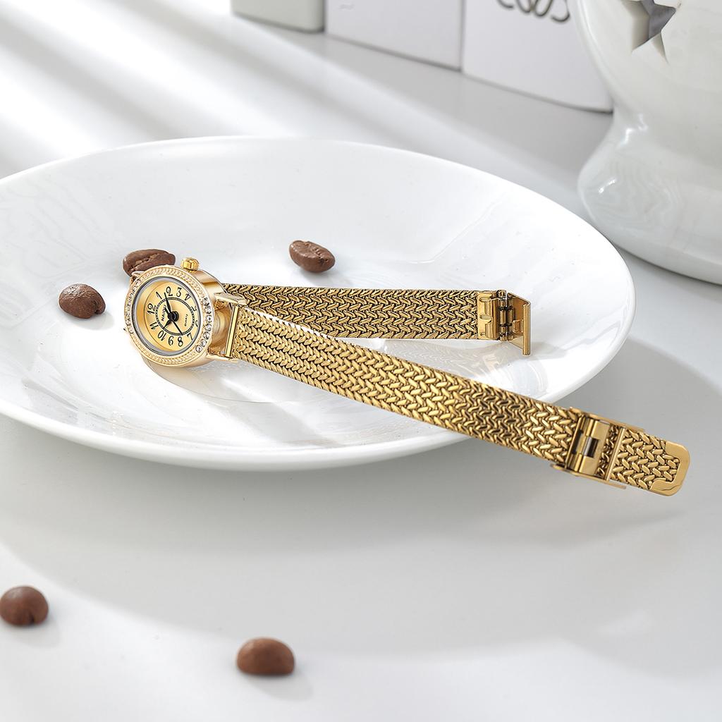 Casual and Versatile Woven Stainless Steel Mesh Strap Retro Bohemian Style Simple Watch